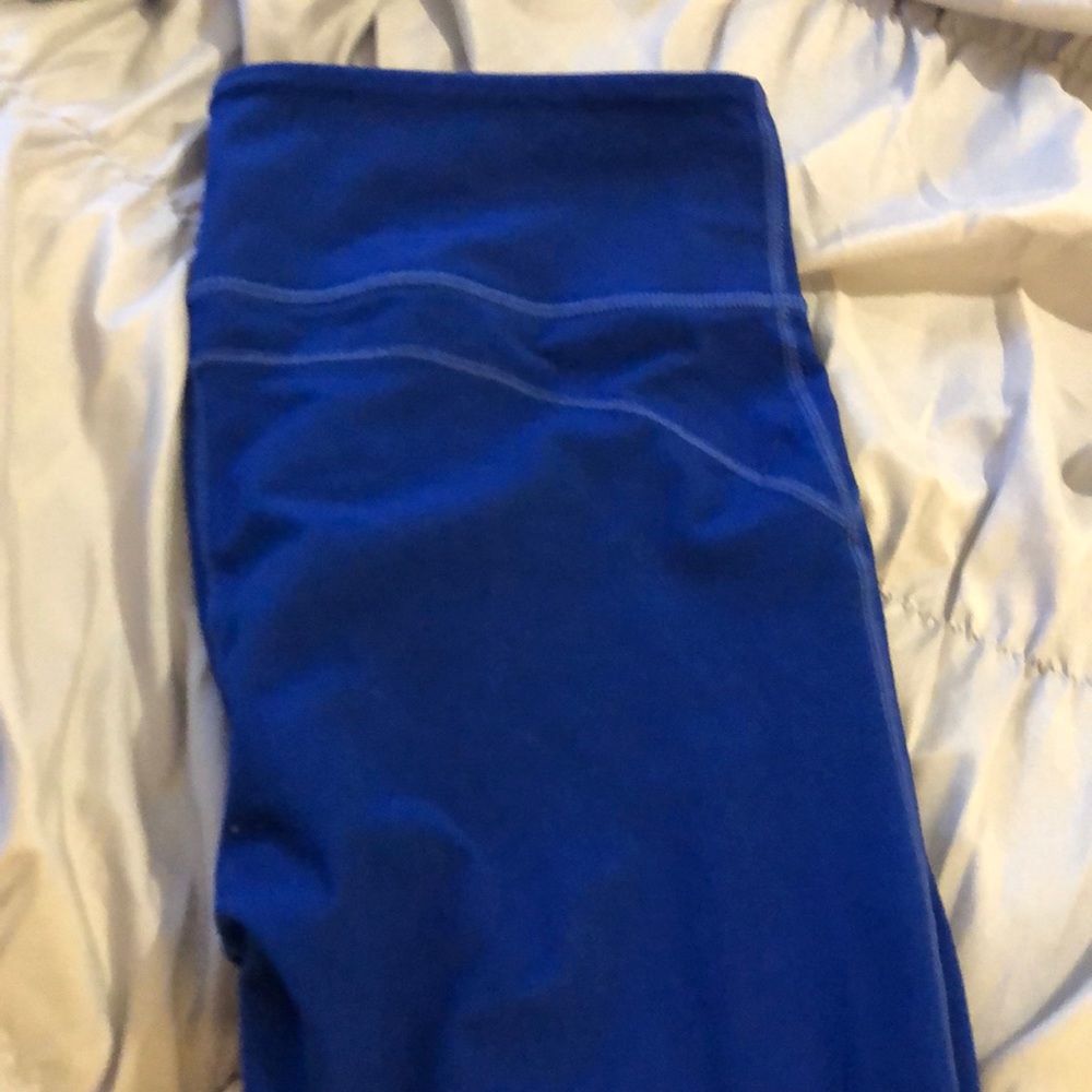 Fabletics💪🏻👖capris - Picture 3 of 3